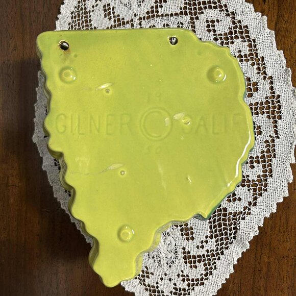 California Pottery - Gilner red pixie elf grape wall vase - as is - Picture 8 of 10